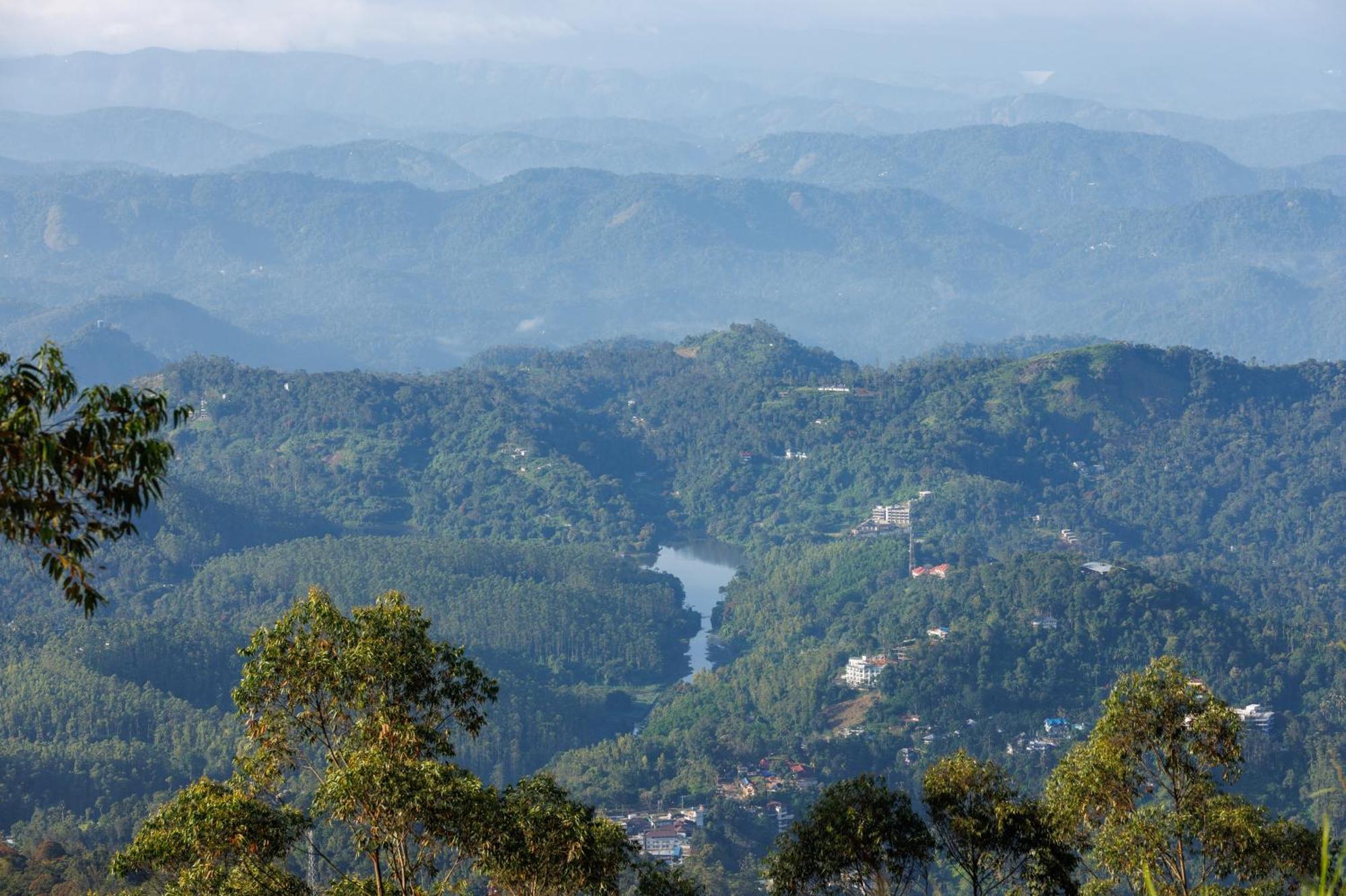 Amber Dale Luxury Hotel & Spa, Munnar Zewnętrze zdjęcie
